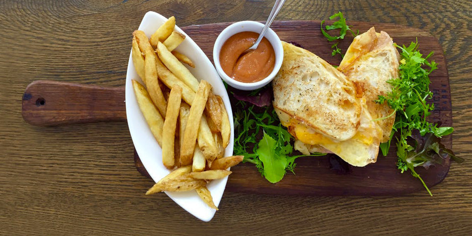 Croque à l’antillaise snacké au rhum ambré