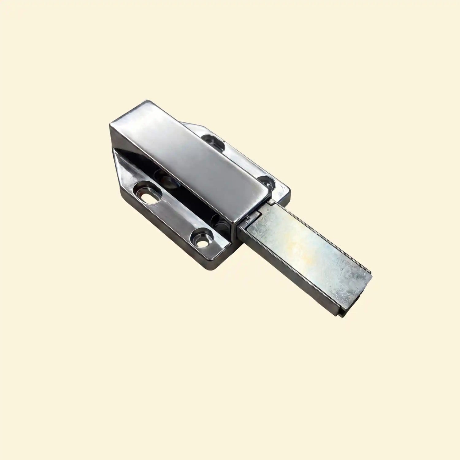 Loquet push-pull pour meuble de cuisine extérieure PILOTIS